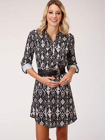 Roper 03-057-0590-7018 BL Ikat Print Long Sleeve Shirt Dress in Black / White Front View 2